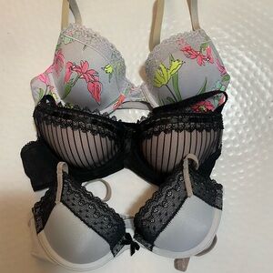 32A. GAP body bra bundle (3 items)